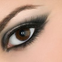 makijaż brązowych oczu