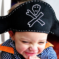 czapka pirata z filcu