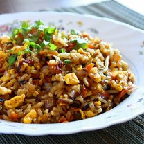 ryż smażony po chińsku