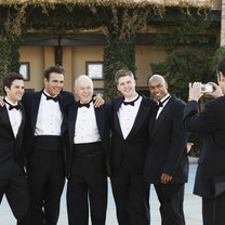 mężczyźni na weselu