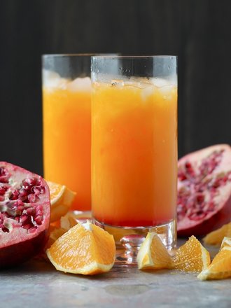 drink z rumem i sokiem pomarańczowym